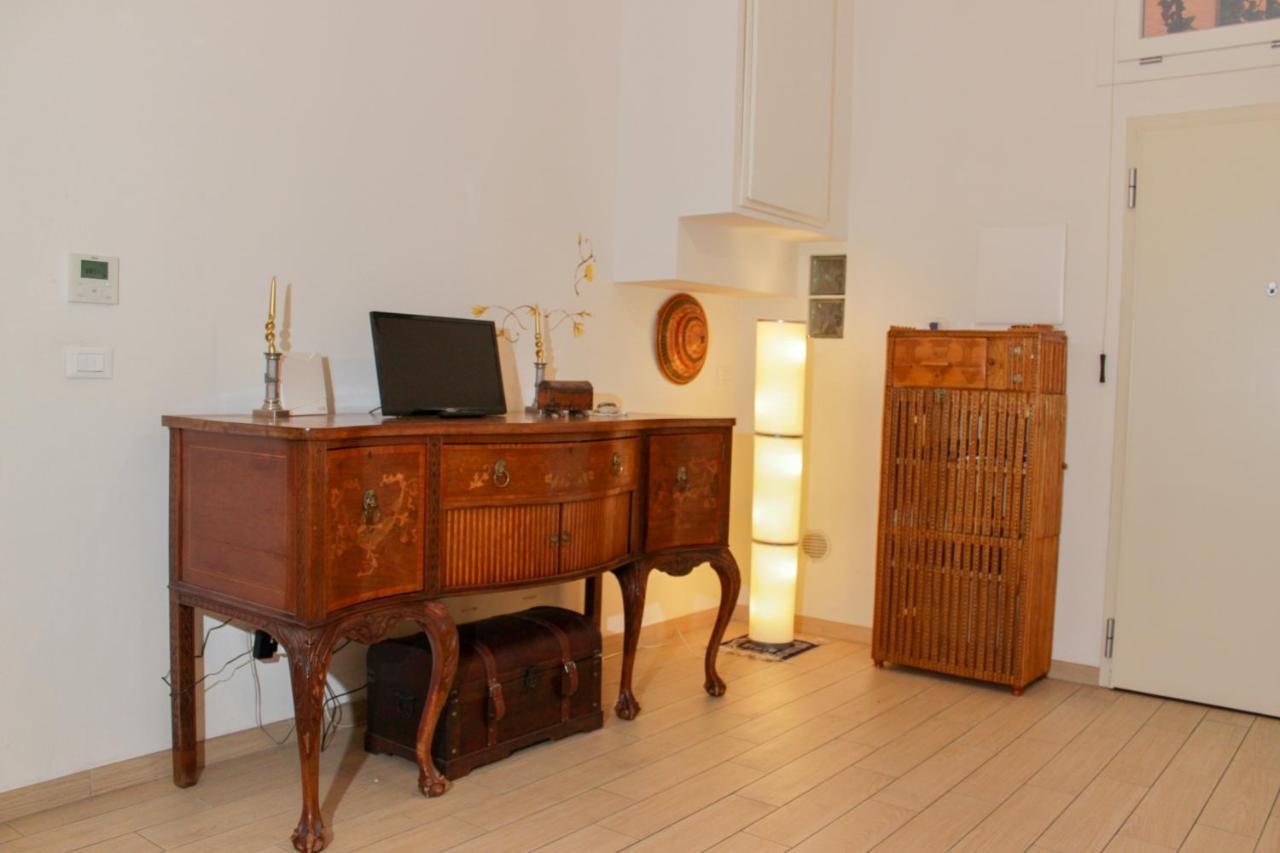 Casa Agape Mazzini-Sant'Orsola Apartment Болоня Екстериор снимка